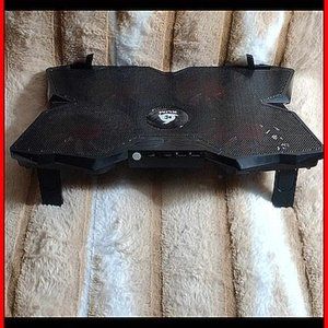 KLIM wind laptop gaming cooling pad & quad fan stand with red lighting